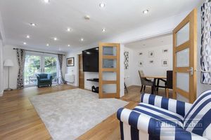 Photo 13- click for photo gallery